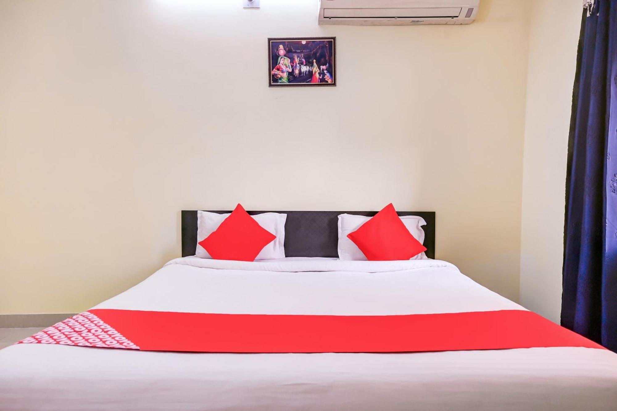 Hotel O Sarala Residency Bārang Exterior foto