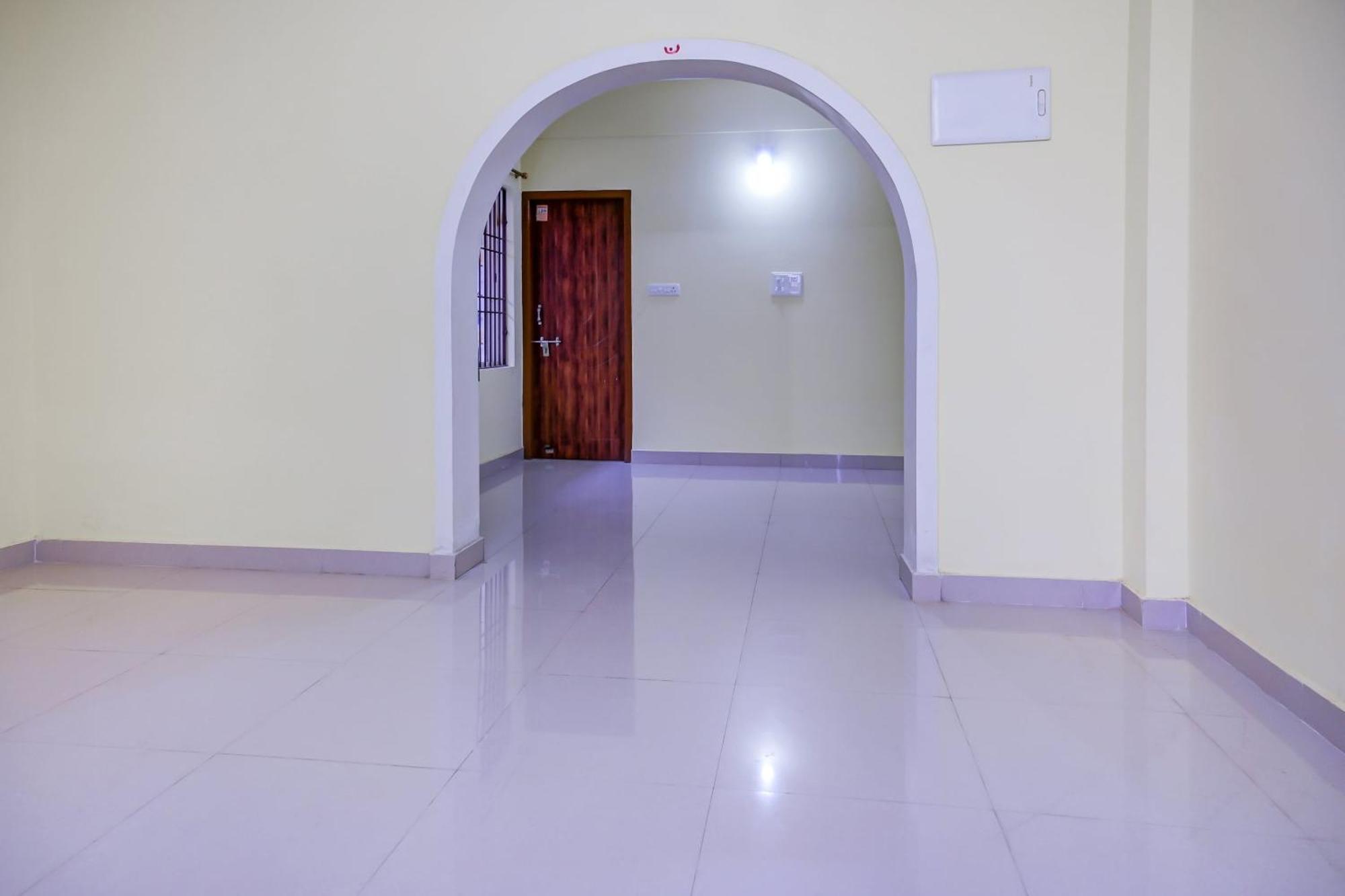 Hotel O Sarala Residency Bārang Exterior foto