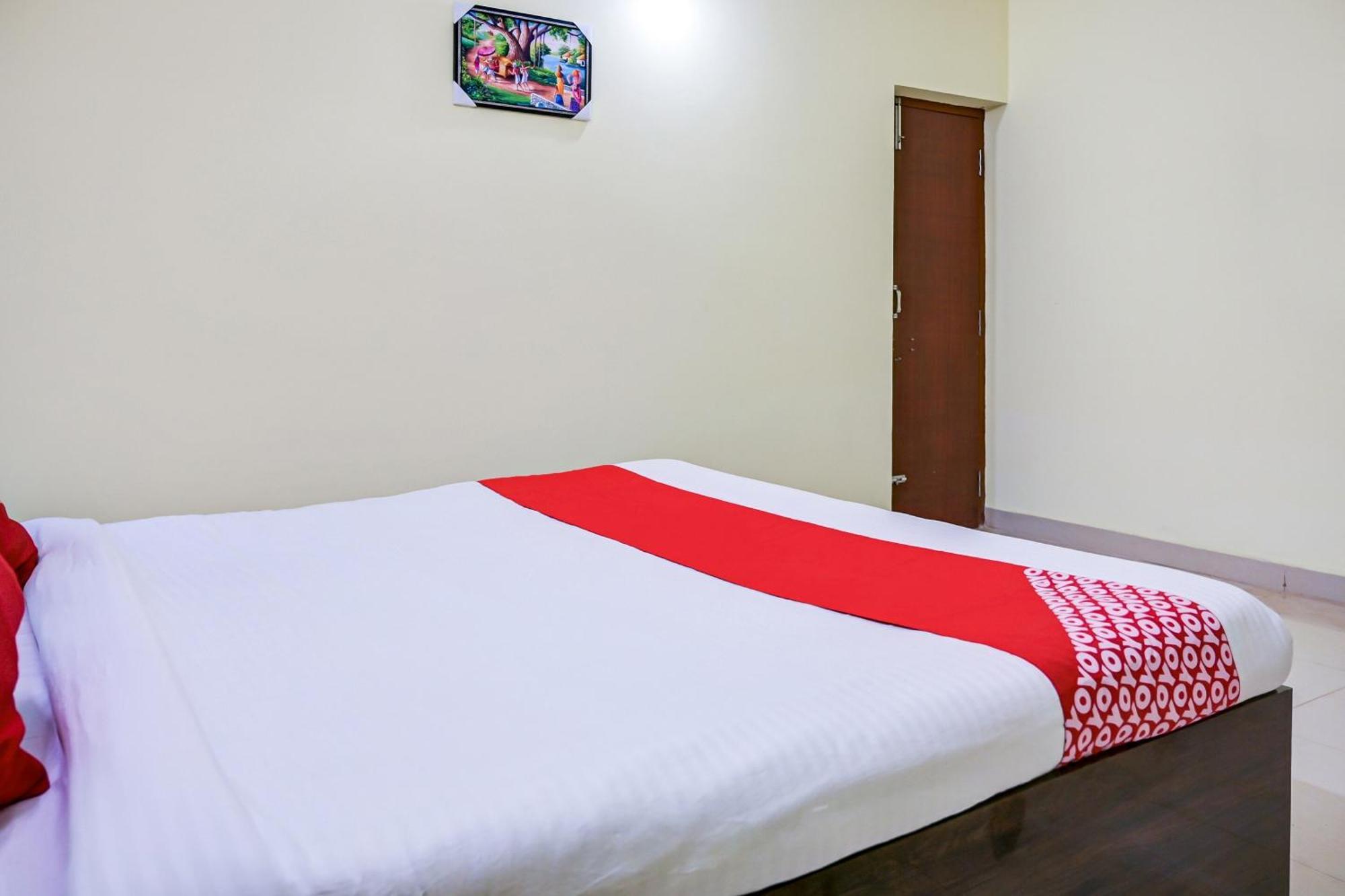 Hotel O Sarala Residency Bārang Exterior foto